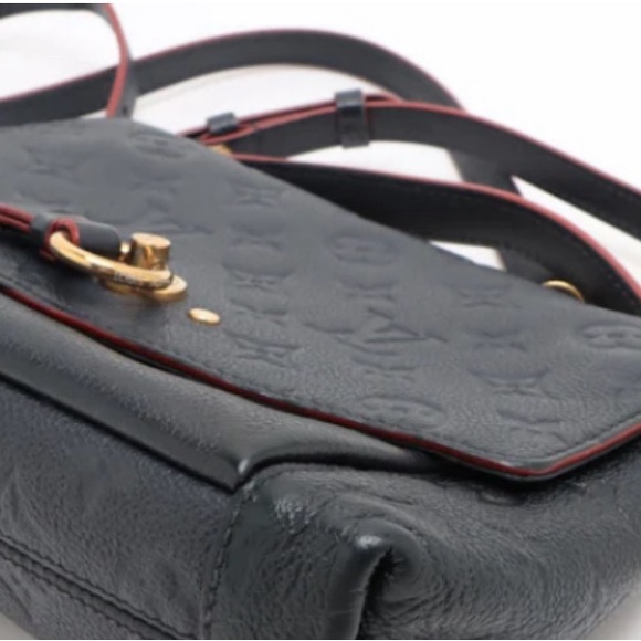 LOUIS VUITTON Blanche Handbag Monogram Empreinte
Leather BB - Picture 6 of 10